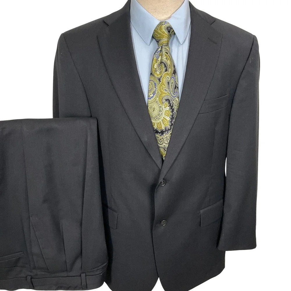 Hart Schaffner Marx Suit Mens 42S 37W 27L Charcoal 2 Button Minimalist Tailored